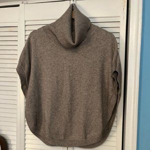 Like New! Sisters Poncho
